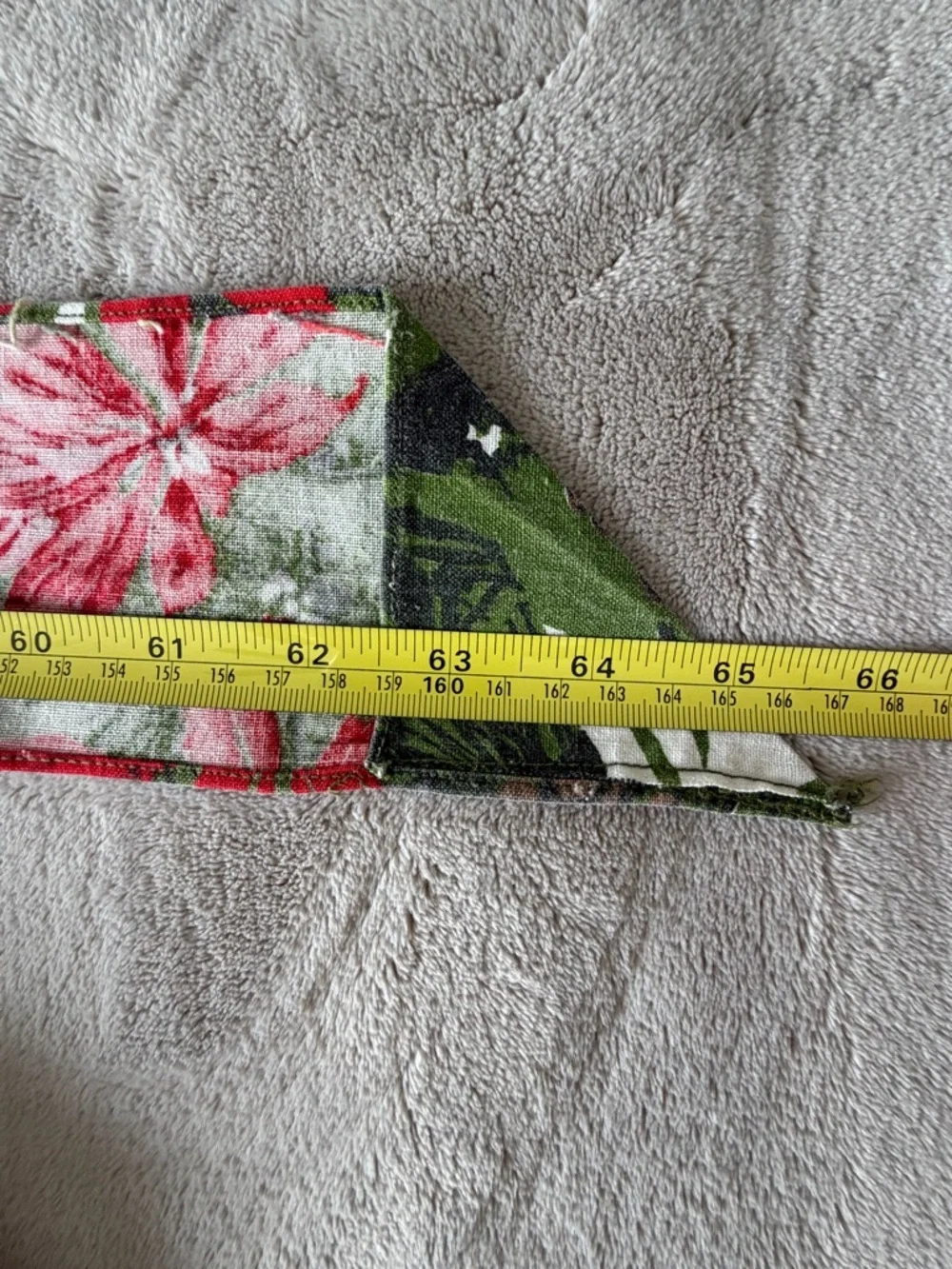 Vintage 1950s 1960s Handmade Poinsettia Christmas Apron Holiday Tie Waist